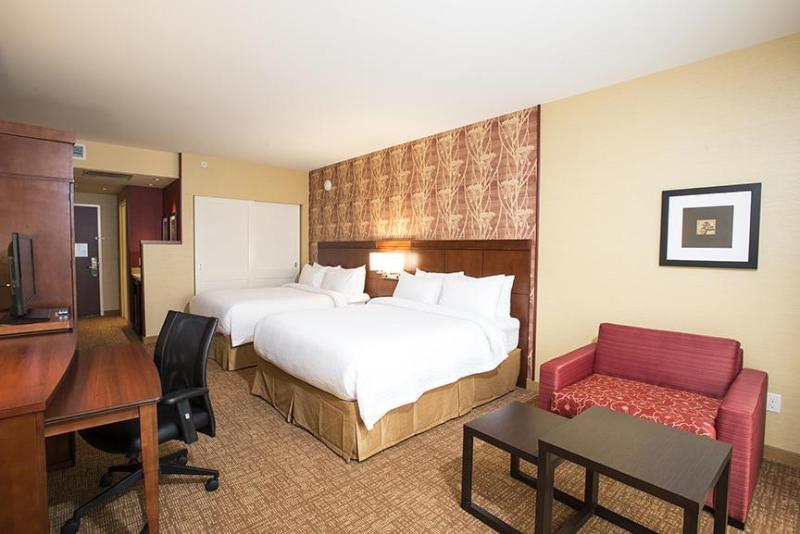 Courtyard By Marriott Cincinnati Midtown/Rookwood מראה חיצוני תמונה