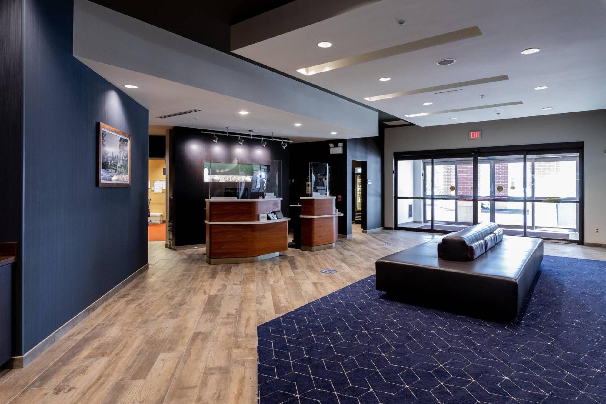 Courtyard By Marriott Cincinnati Midtown/Rookwood מראה חיצוני תמונה