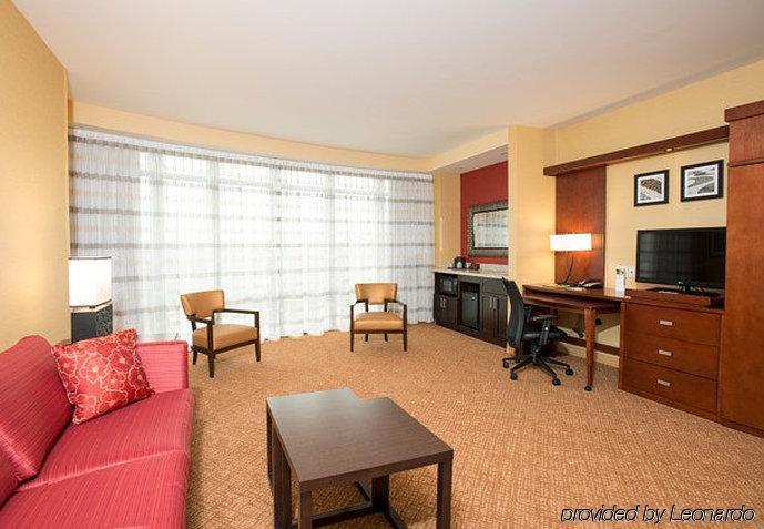 Courtyard By Marriott Cincinnati Midtown/Rookwood מראה חיצוני תמונה